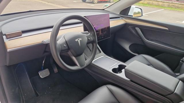 Tesla Model Y image 7