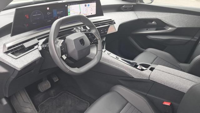 Peugeot 3008 image 3