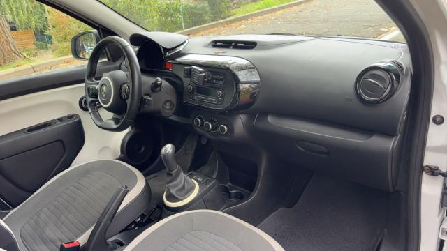 Renault Twingo image 8