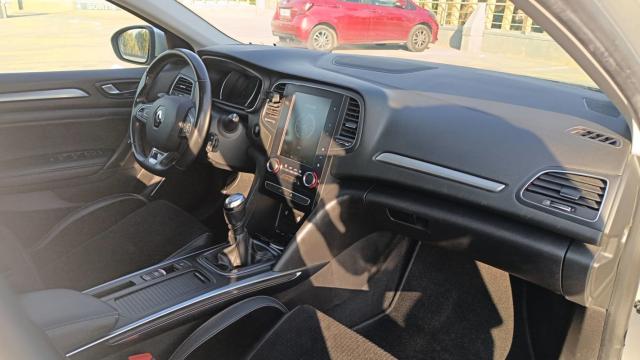 Renault Mégane image 2