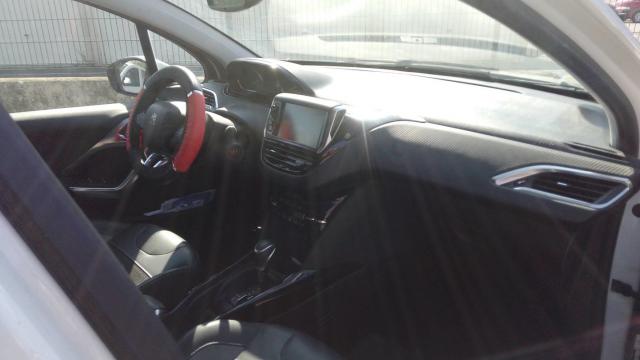Peugeot 2008 image 7
