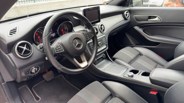 Mercedes Benz Classe Cla image 1