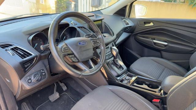 Ford Kuga image 5