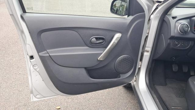 Dacia Sandero image 9