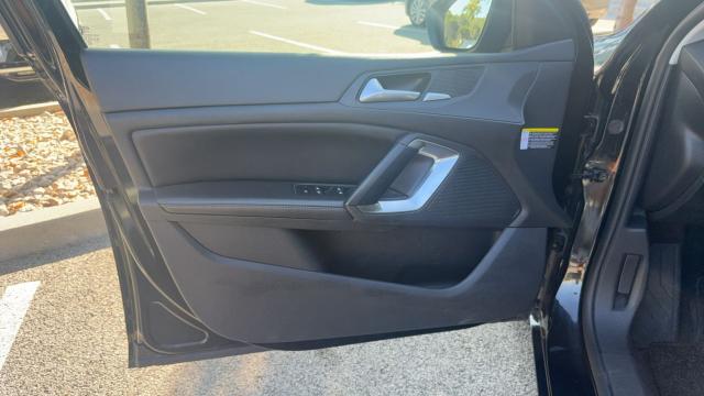 Peugeot 308 image 9