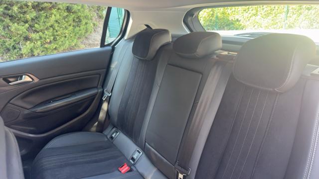 Peugeot 308 image 4