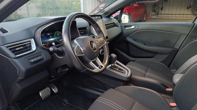 Renault Clio image 8