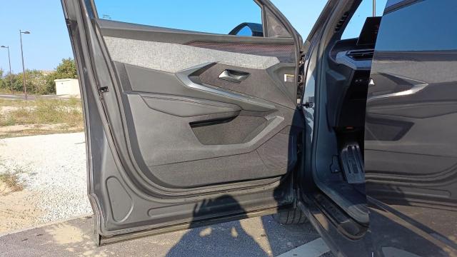 Peugeot 5008 image 8