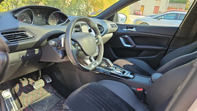 Peugeot 308 image 9