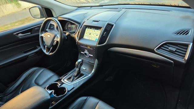 Ford Edge image 2