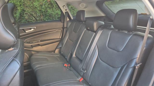 Ford Edge image 3