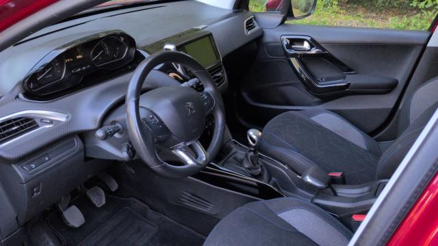 Peugeot 2008 image 5