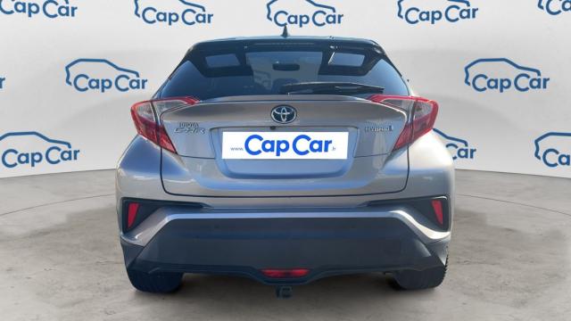 Toyota C-Hr image 9