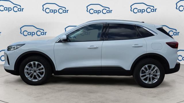 Ford Kuga image 9