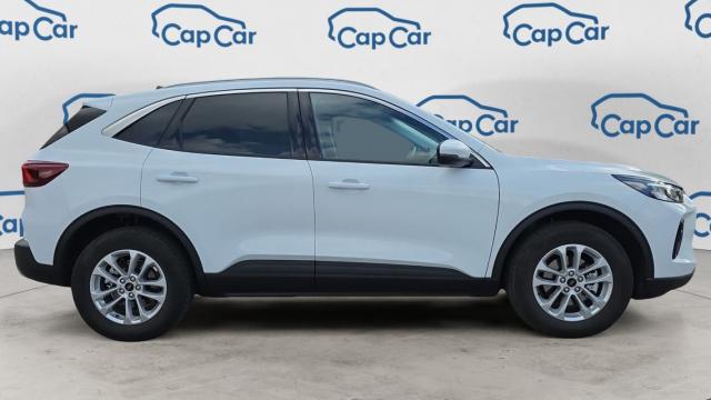 Ford Kuga image 4