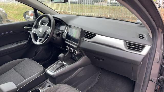 Renault Captur image 2