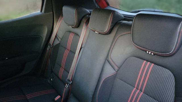 Renault Clio image 1