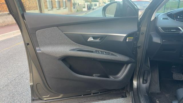 Peugeot 3008 image 4