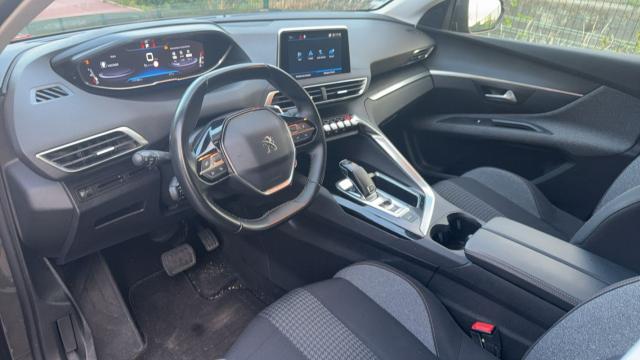 Peugeot 3008 image 1