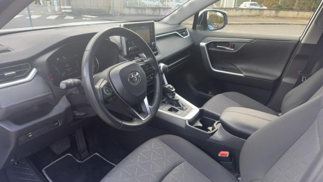 Toyota Rav4 image 3