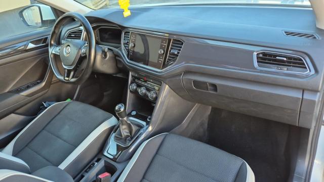 Volkswagen T-Roc image 1