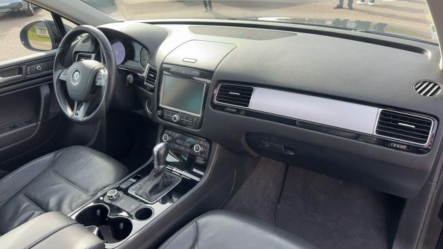 Volkswagen Touareg image 6