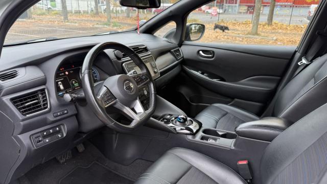 Nissan Leaf image 8