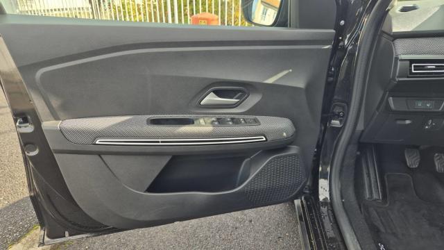 Dacia Jogger image 4