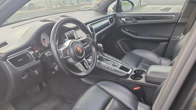 Porsche Macan image 4