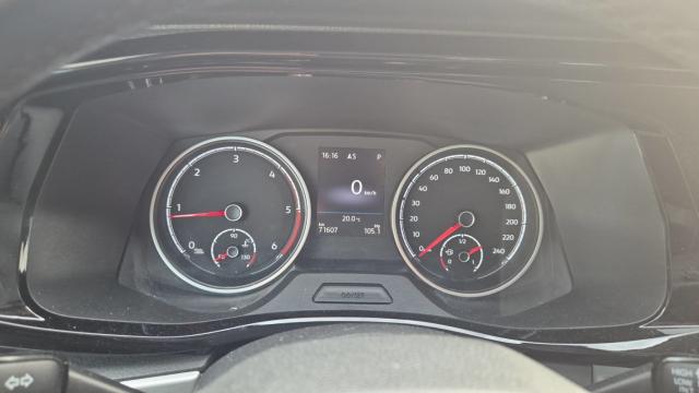 Volkswagen California image 6