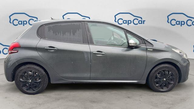 Peugeot 208 image 9