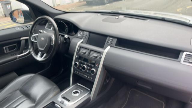 Land Rover Discovery Sport image 6