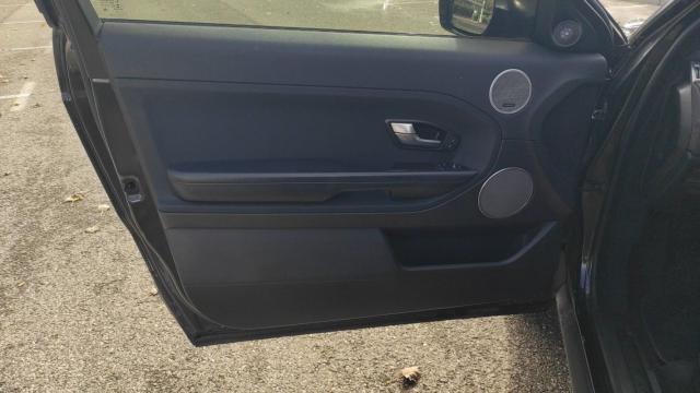 Land Rover Range Rover Evoque image 1