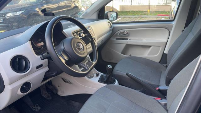 Volkswagen Up! image 9