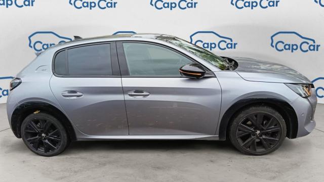 Peugeot 208 image 9