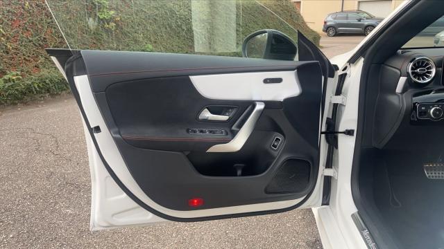 Mercedes Benz Classe Cla image 8