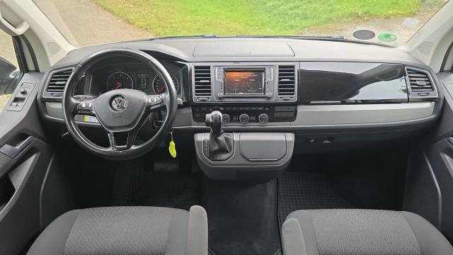 Volkswagen California image 8