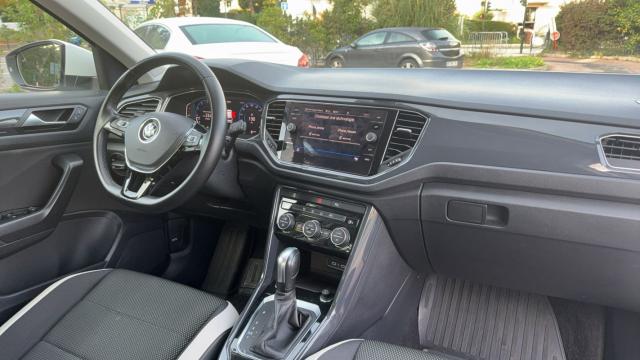 Volkswagen T-Roc image 7