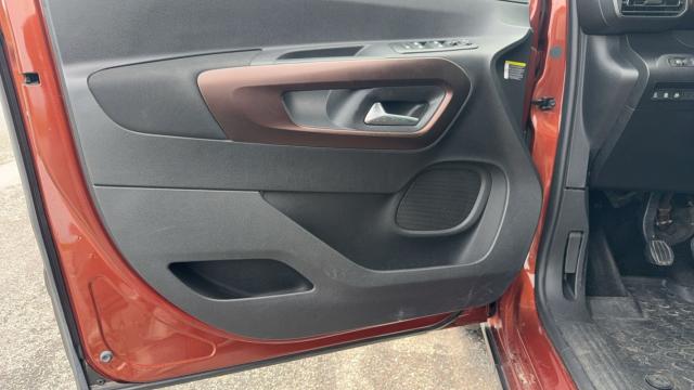 Peugeot Rifter image 8