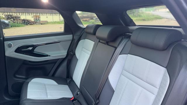 Land Rover Range Rover Evoque image 2