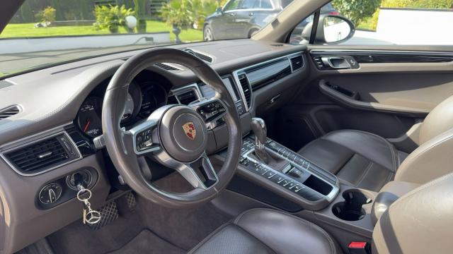 Porsche Macan image 6