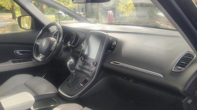 Renault Scénic image 2