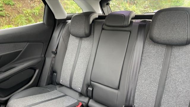 Peugeot 3008 image 3