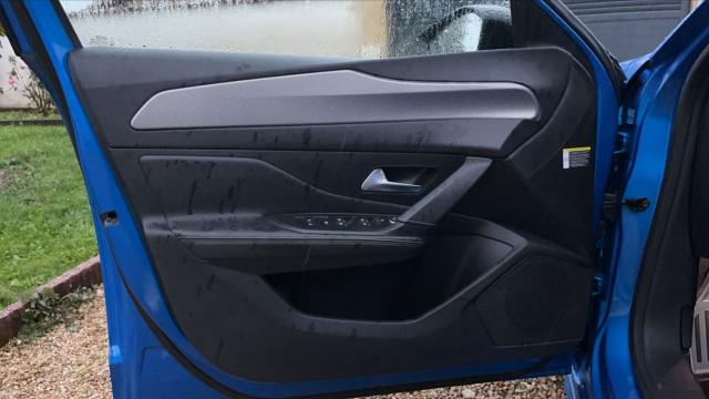 Peugeot 308 image 6