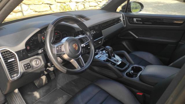 Porsche Cayenne image 1