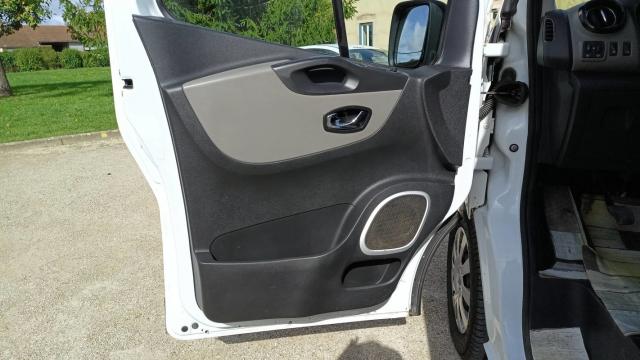 Renault Trafic image 6