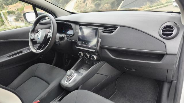 Renault Zoe image 2