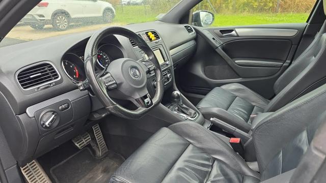 Volkswagen Golf image 1