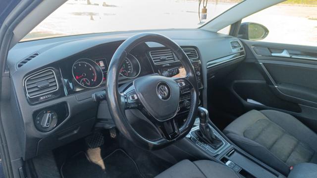 Volkswagen Golf image 4