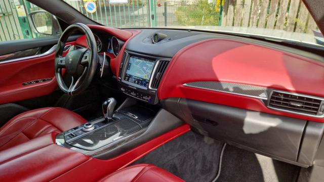 Maserati Levante image 1